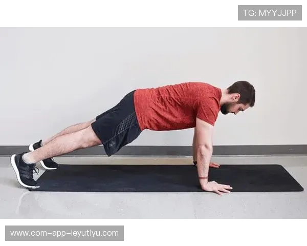给 2026 职场男性的增肌建议：高强度间歇训练（HIIT）是否已经过时？