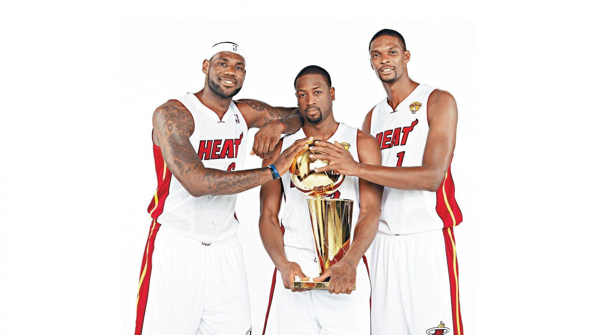 杨瀚森技术细节不断精进提升比赛效率,杨翰笙个人介绍