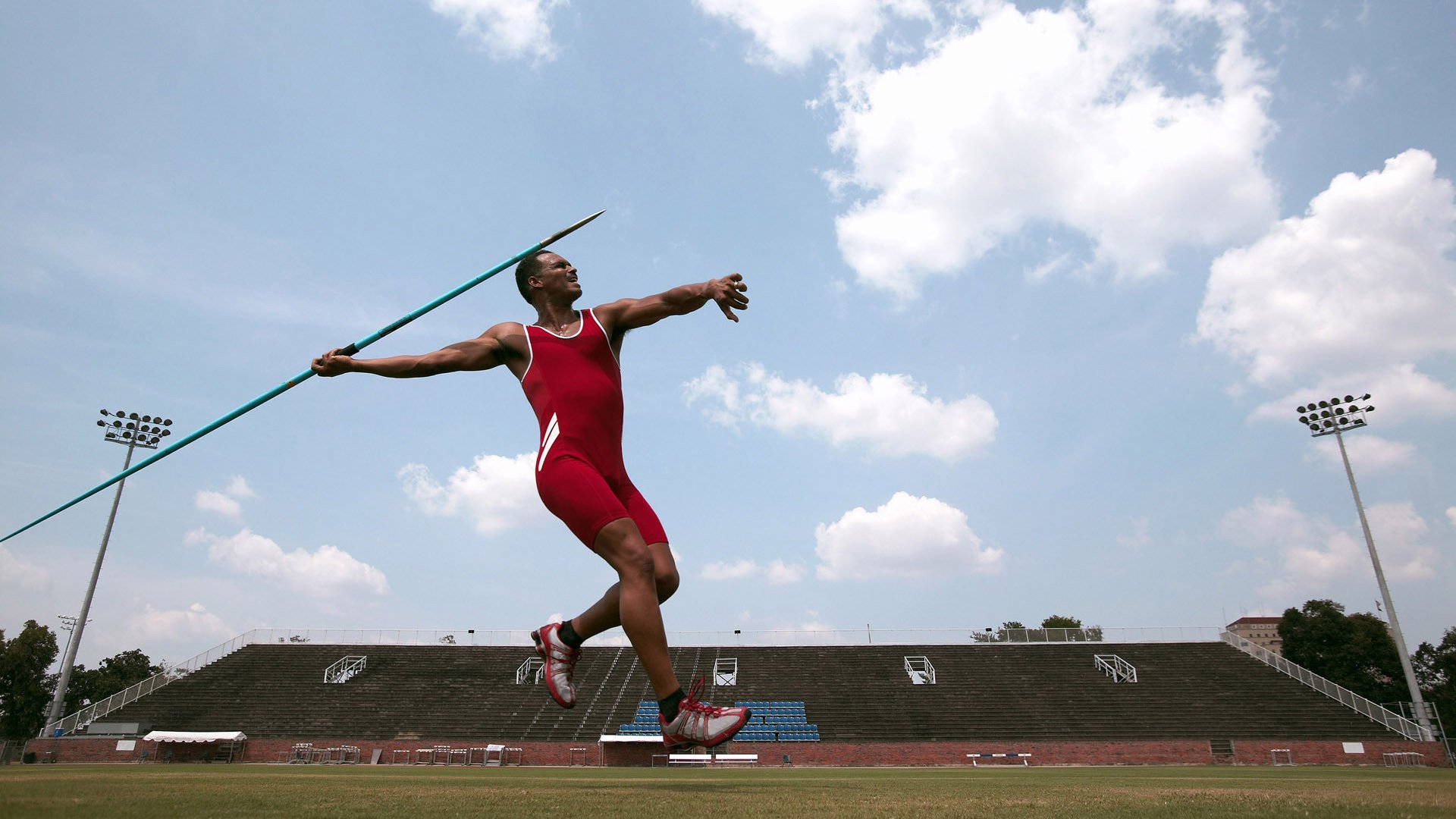 巴西队在南美预选赛中领先，提前锁定出线席位
